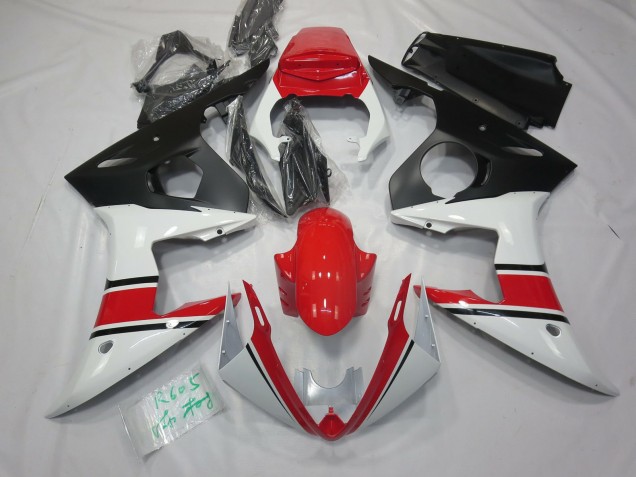 2003-2005 White Red and Black Yamaha R6 Motorcycle Fairing UK 2003-2005 White Red and Black Yamaha R6 Motorcycle Fairing UK