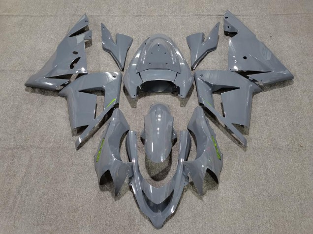 2004-2005 Gloss Grey & Green Kawasaki ZX10R Motorcycle Fairing UK 2004-2005 Gloss Grey & Green Kawasaki ZX10R Motorcycle Fairing UK