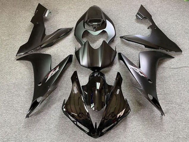 2004-2006 Matte Black Style Yamaha R1 Motorcycle Fairing UK 2004-2006 Matte Black Style Yamaha R1 Motorcycle Fairing UK
