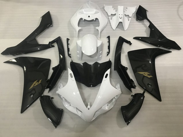 2007-2008 White and Carbon Style Yamaha R1 Motorcycle Fairing UK 2007-2008 White and Carbon Style Yamaha R1 Motorcycle Fairing UK
