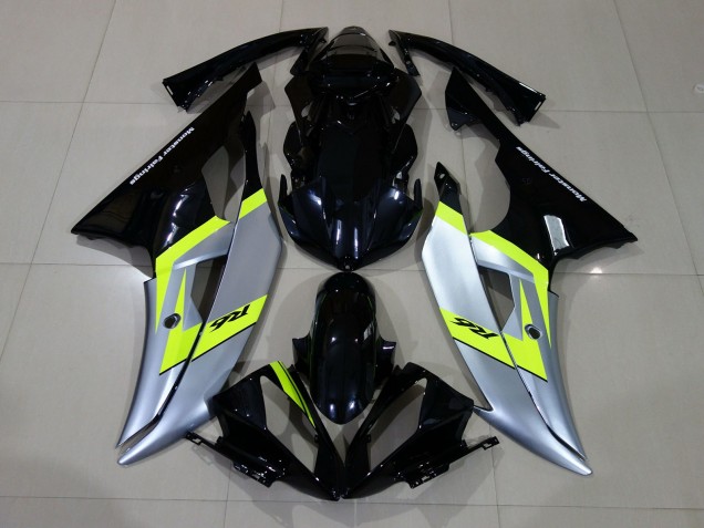 2008-2016 Gloss Black & Silver Yamaha R6 Motorcycle Fairing UK 2008-2016 Gloss Black & Silver Yamaha R6 Motorcycle Fairing UK