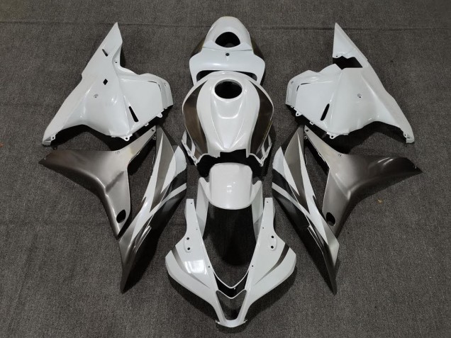 2009-2012 Gloss White and Silver Honda CBR600RR Motorcycle Fairing UK 2009-2012 Gloss White and Silver Honda CBR600RR Motorcycle Fairing UK