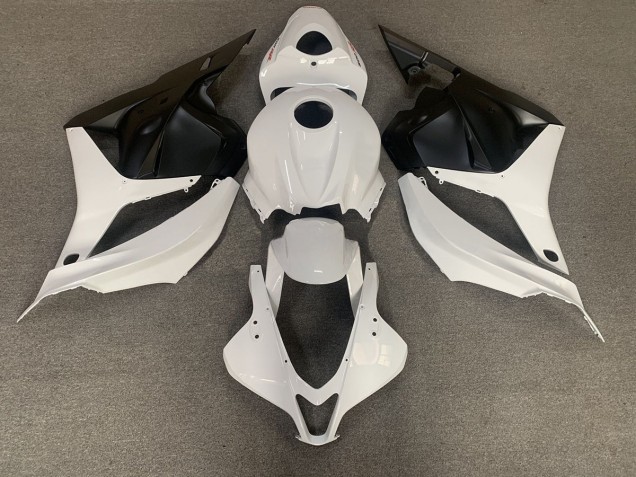 2009-2012 White and Black Honda CBR600RR Motorcycle Fairing UK 2009-2012 White and Black Honda CBR600RR Motorcycle Fairing UK
