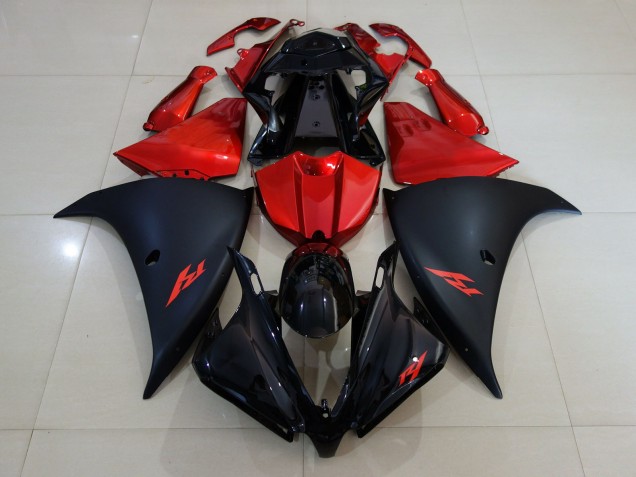 2013-2014 Matte Black and Fire Red Yamaha R1 Motorcycle Fairing UK 2013-2014 Matte Black and Fire Red Yamaha R1 Motorcycle Fairing UK