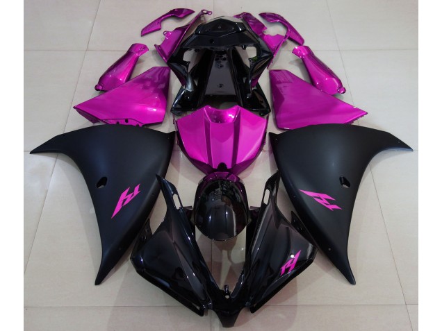 2013-2014 Matte Black and Pink Yamaha R1 Motorcycle Fairing UK 2013-2014 Matte Black and Pink Yamaha R1 Motorcycle Fairing UK
