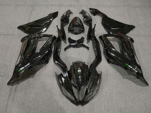 2013-2018 Gloss Black with decals Kawasaki ZX6R Motorcycle Fairing UK 2013-2018 Gloss Black with decals Kawasaki ZX6R Motorcycle Fairing UK